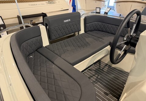 Primeur 600 Tender / 33PK Vetus 4-Clinder / Showroom model 2026!