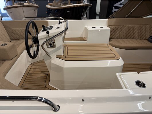 Primeur 700 Lounge / 42PK Vetus / Showroom model  2026!
