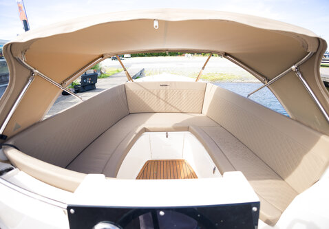 Topcraft 607 Tender