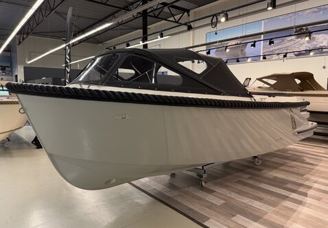 Oudhuijzer 740  tender / Vrije Motor keuze / Showroom model  2026!