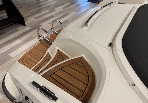Topcraft 565 Tender| Vrije motorkeuze | Showroom model 2026!