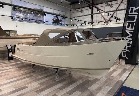 Primeur 605 Tender / Vrije motorkeuze / Showroom model 2026!
