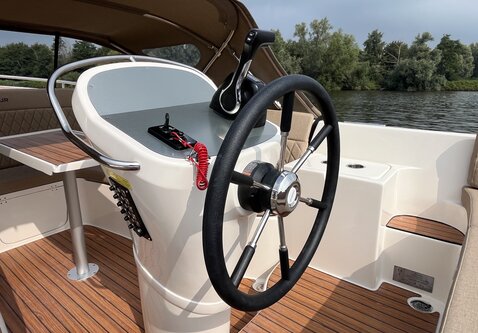 Primeur 605 Tender