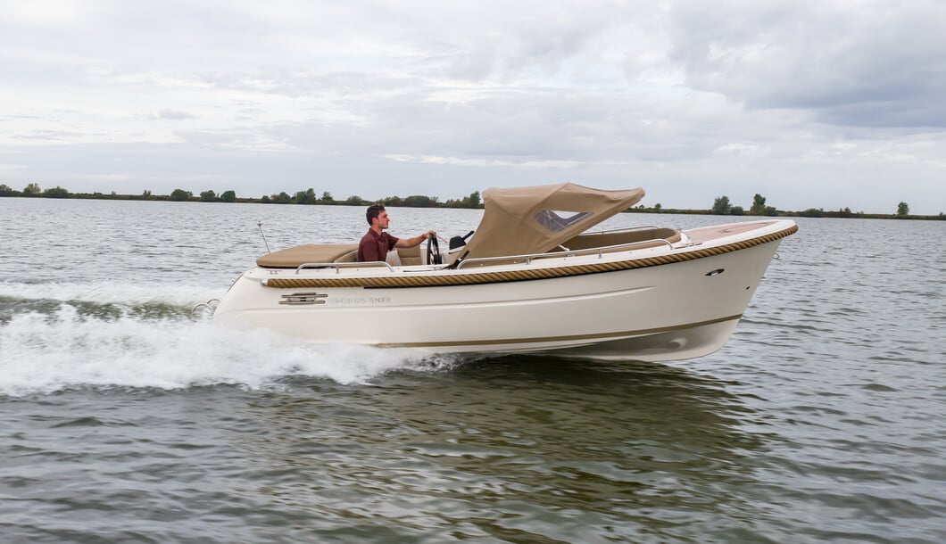 Primeur 625 Tender