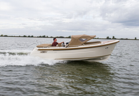Primeur 625 Tender