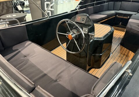 Anker 560 inboard / 16PK Vetus /  Boegschroef / Bimini top / Vaarklaar!
