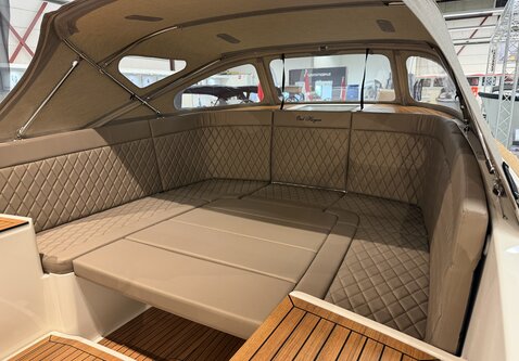 Oud Huijzer 740  tender / Vrije Motor keuze / Showroom model  2026!
