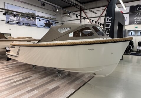 Oud Huijzer 740  tender / Vrije Motor keuze / Showroom model  2026!
