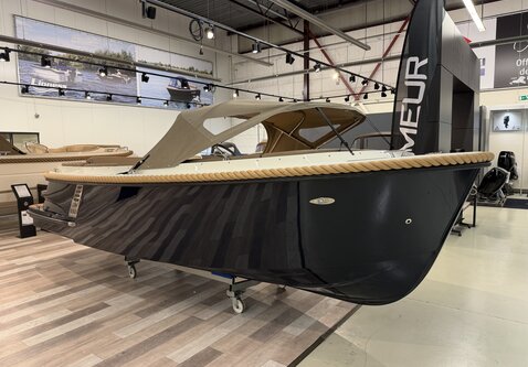 Oud Huijzer 650 tender / Vrije motorkeuze / showroom model 2026!
