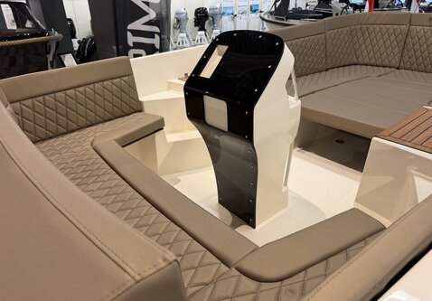 Oud Huijzer 650 tender / Vrije motorkeuze / showroom model 2026!