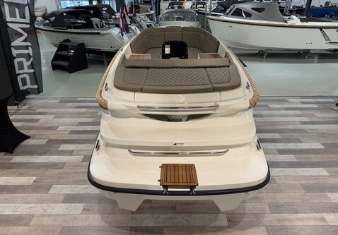 Oud Huijzer 650 tender / Vrije motorkeuze / showroom model 2026!