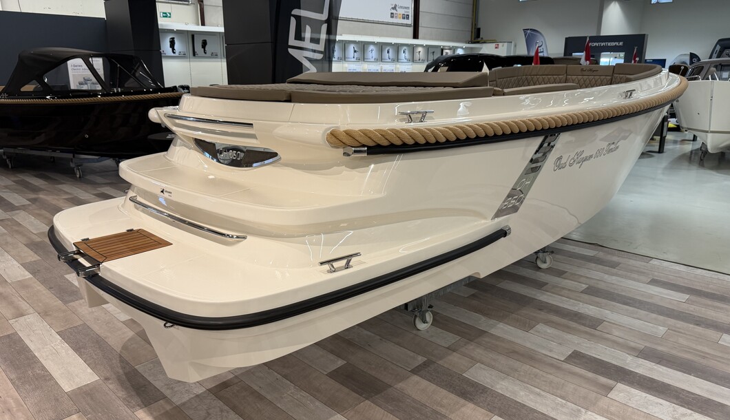 Oud Huijzer 650 tender / Vrije motorkeuze / showroom model 2026!