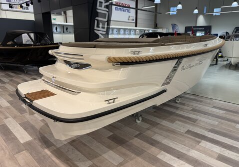 Oud Huijzer 650 tender / Vrije motorkeuze / showroom model 2026!