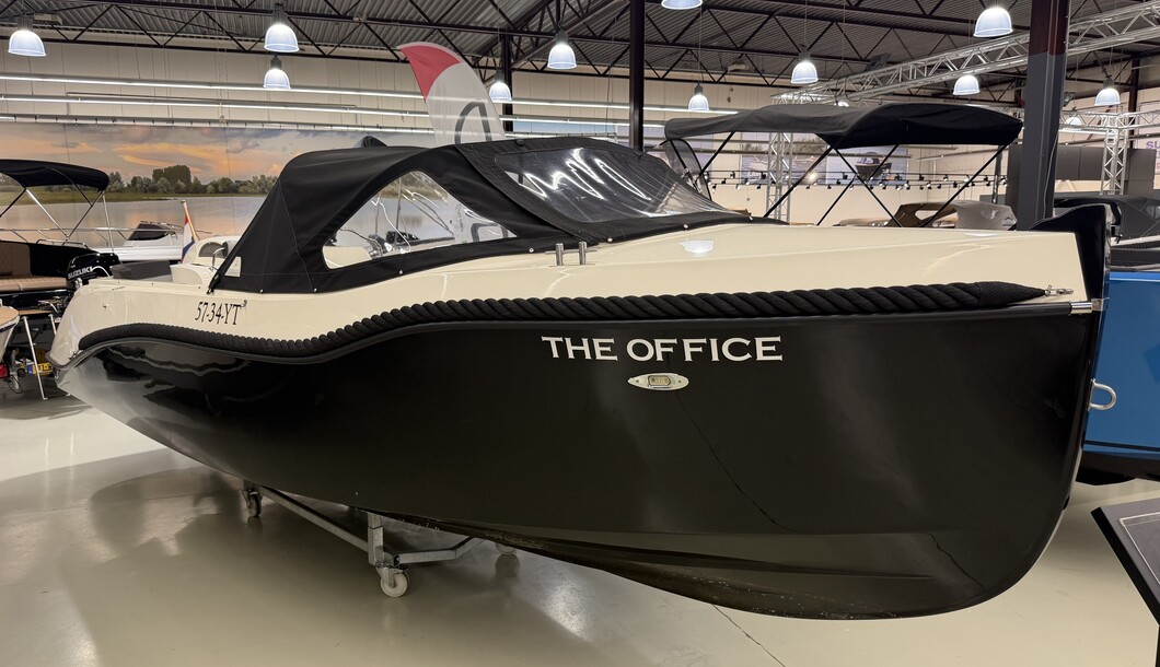 Oud Huijzer 700 Tender / 115PK Yamaha / Vaarklaar!