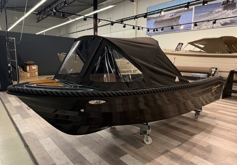Lioness 455 sloep /  15PK Honda / Showroom model  2026 / Vaarklaar!