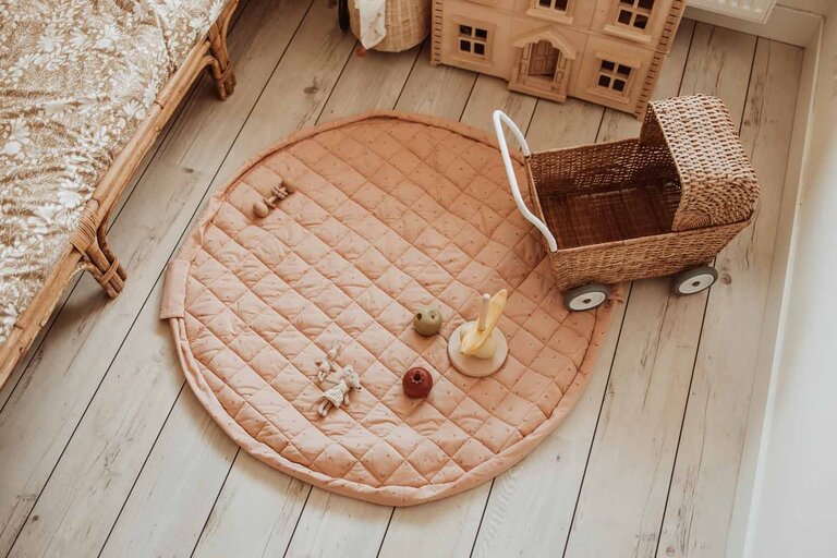 Play & Go Organic babyspeelkleed & reistas - Fleuri Organic