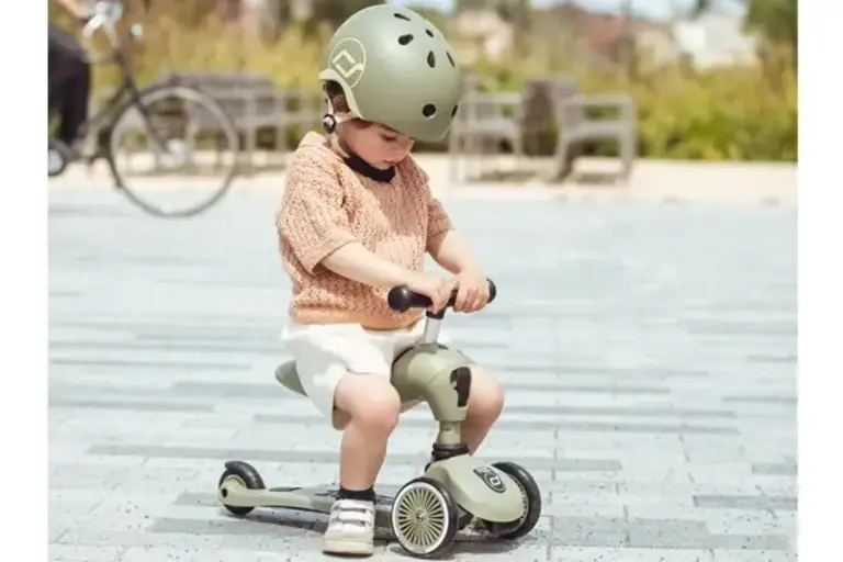 Scoot and Ride Highwaykick 1 - Olive