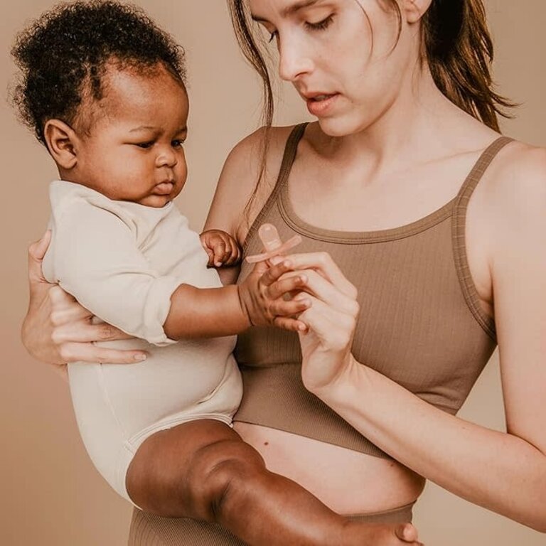 Suavinex ZERO.ZERO symmetrische fopspeen 0/6m Almond