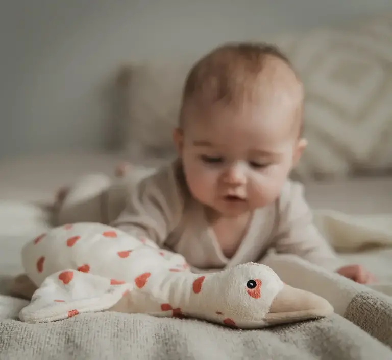 Flow Liva (Hearts) Limited - Rechargeable Heartbeat Comforter