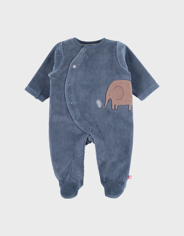 Noukie's Babypyjama in blauw fluweel met olifantenborduursel