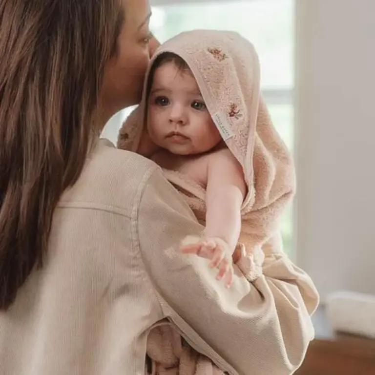 Little Dutch Badcape geborduurd Blossom - 75x75cm