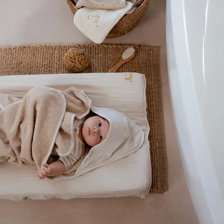 Little Dutch Badcape geborduurd Baby Bunny - 75x75cm