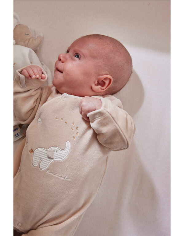 Noukie's Pyjama uit fluweel beige - Bali