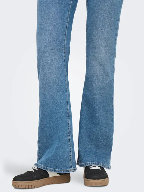 Only OLMLANA HW Retro Flared Blue Denim