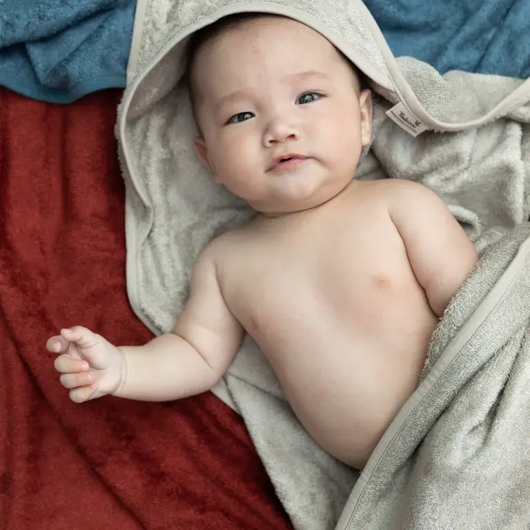 Timboo Timboo - Hooded Towel (74x74cm) - Moon Blue