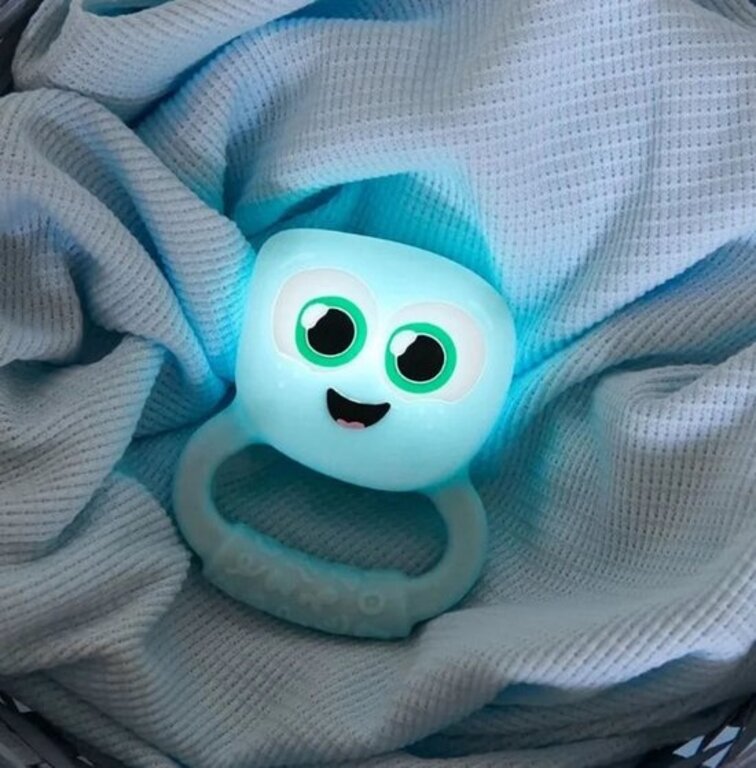 Glo Pals rattle Blair