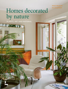 Lannoo Homes decorated by nature