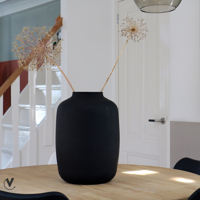Mat zwarte vaas van glas Artic - Vase the World
