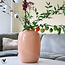 Perzikkleurige bloemenvaas Artic - Vase the World