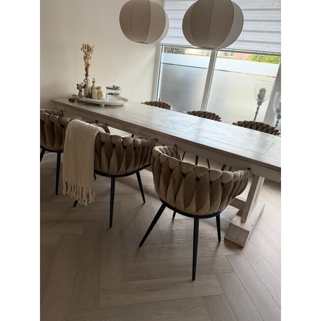 Homerebels Collection Eetkamerstoel Zand ‘Wave Chair’ – Gevlochten rugleuning – Velvet – Homerebels - 60x54x78,5 cm