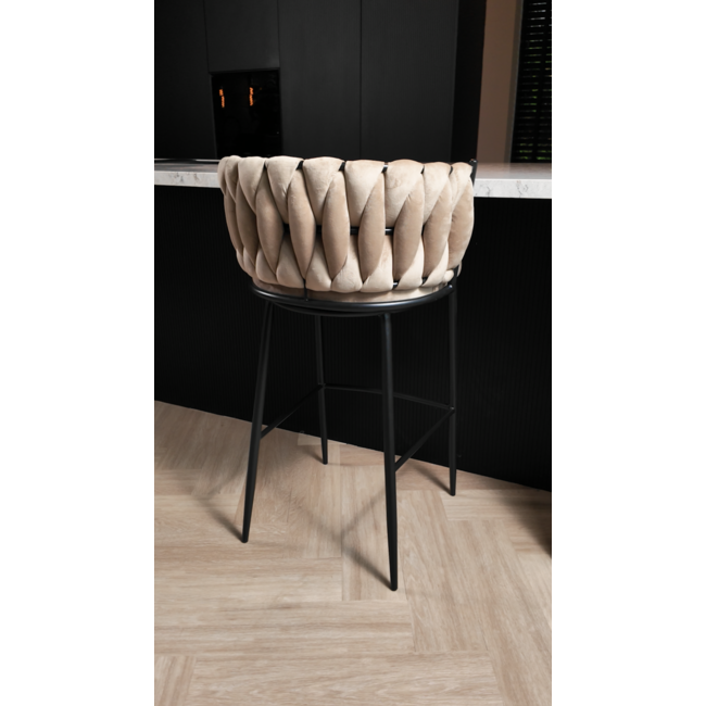 Homerebels Collection Wave barkruk met gevlochten rugleuning - velvet barstoel met zwarte poten - zithoogte 65 cm