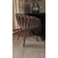 Homerebels Collection Eetkamerstoel Clay Brown ‘Wave Chair’ – Gevlochten rugleuning – Velvet eetkamerstoel met taupekleurige stoelpoten.