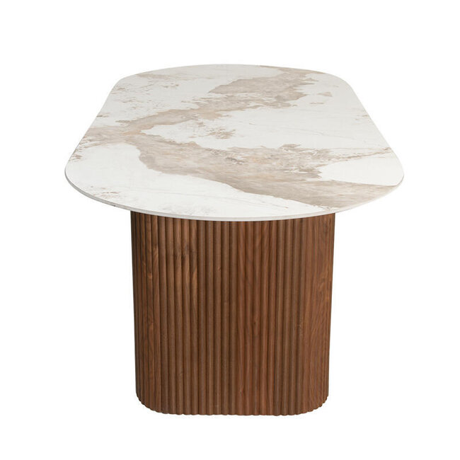 Pole to Pole Marble & Walnut Eettafel — Keramisch Marmeren Tafelblad met Walnootfineer Onderstel voor de Moderne Eetkamer