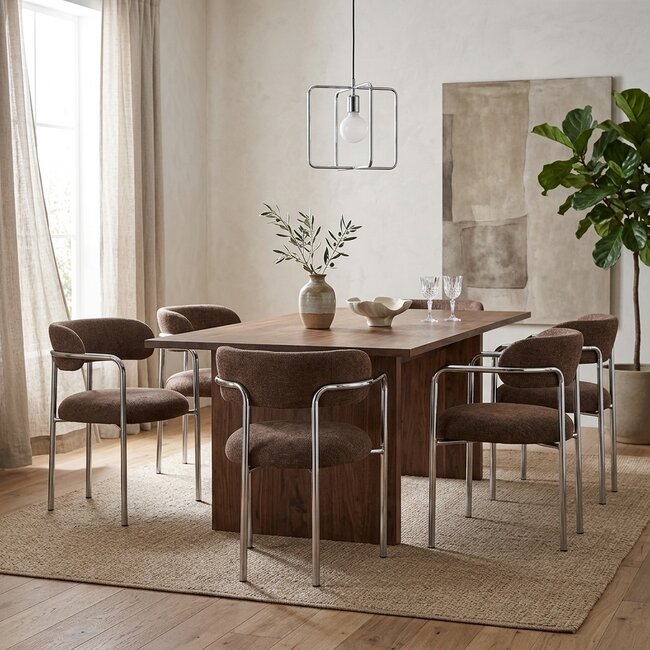 Pole to Pole Eetkamerstoel Art Deco espresso met chromen poten en armleuning – bruine gestoffeerde eetkamerstoel met chroom frame in retro art deco stijl