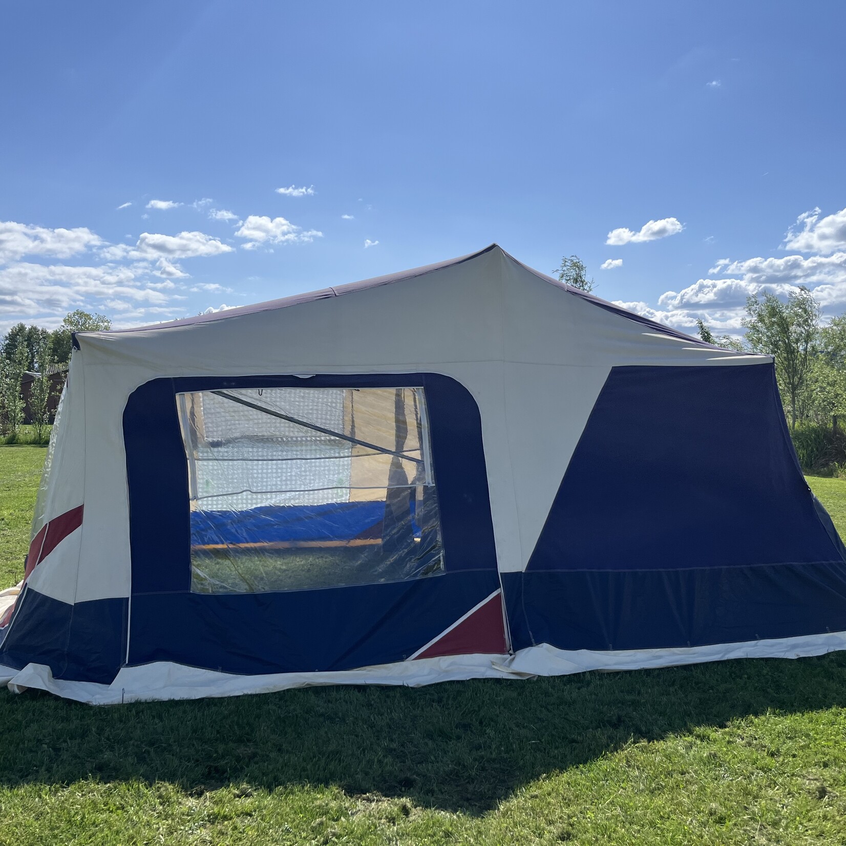 Jamet Jametic 123 systeem met luifel en 2 bedden