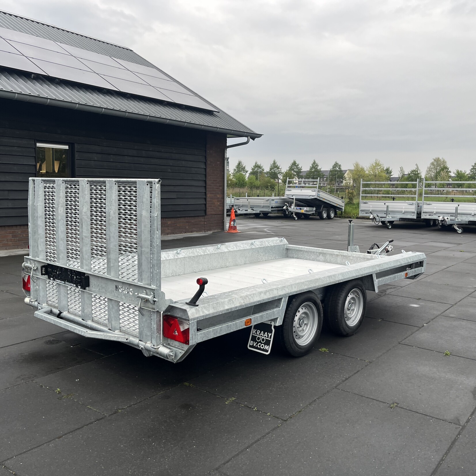 HULCO TERRAX 344 x 164 cm 3000 kg met korte klep
