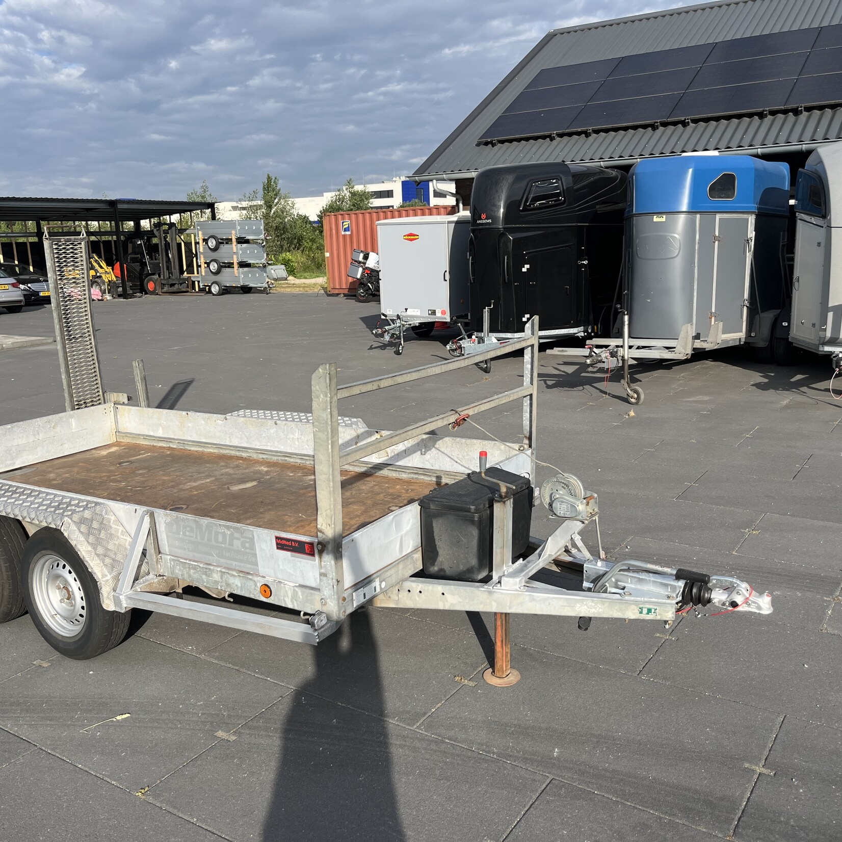 Atec Machine transporter