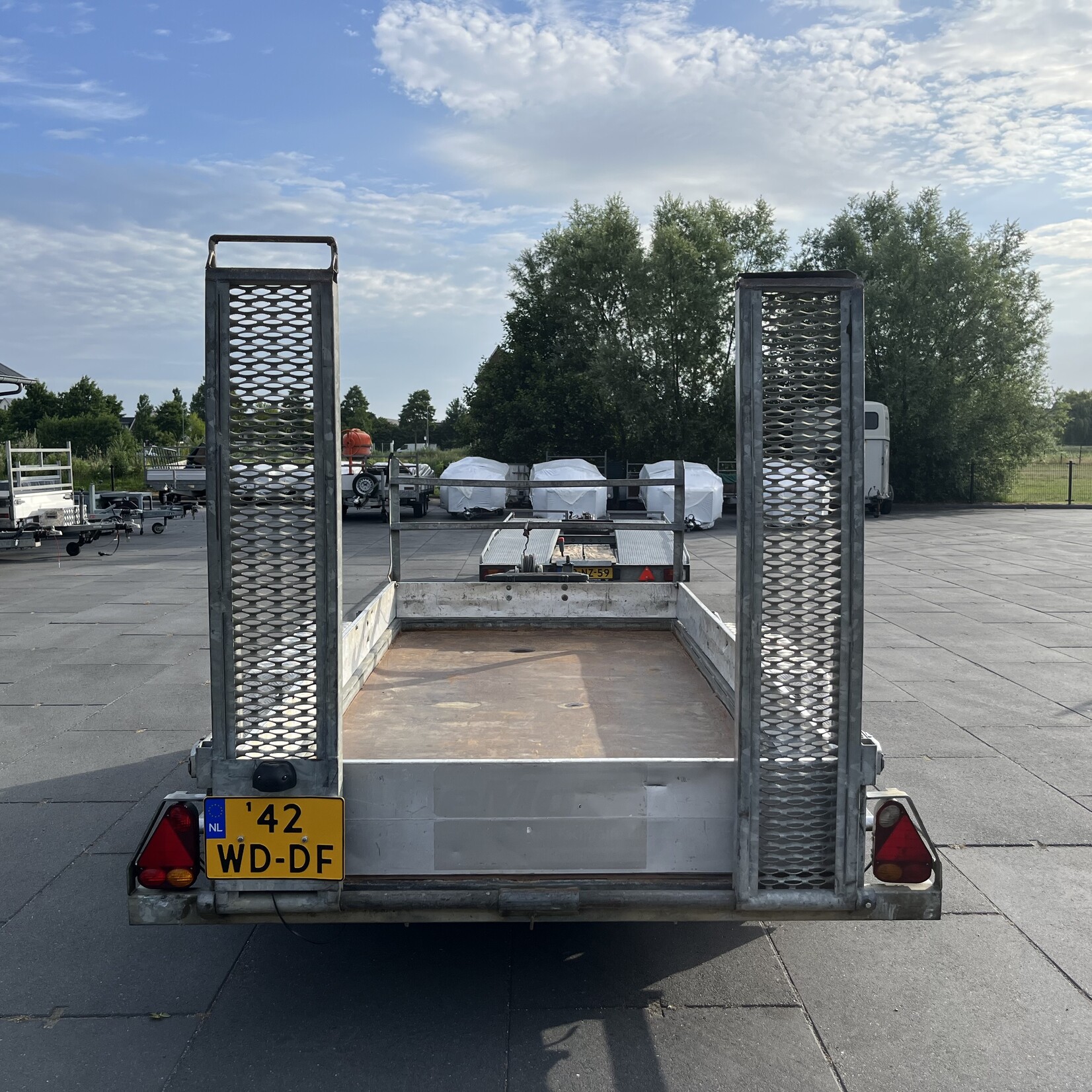 Atec Machine transporter