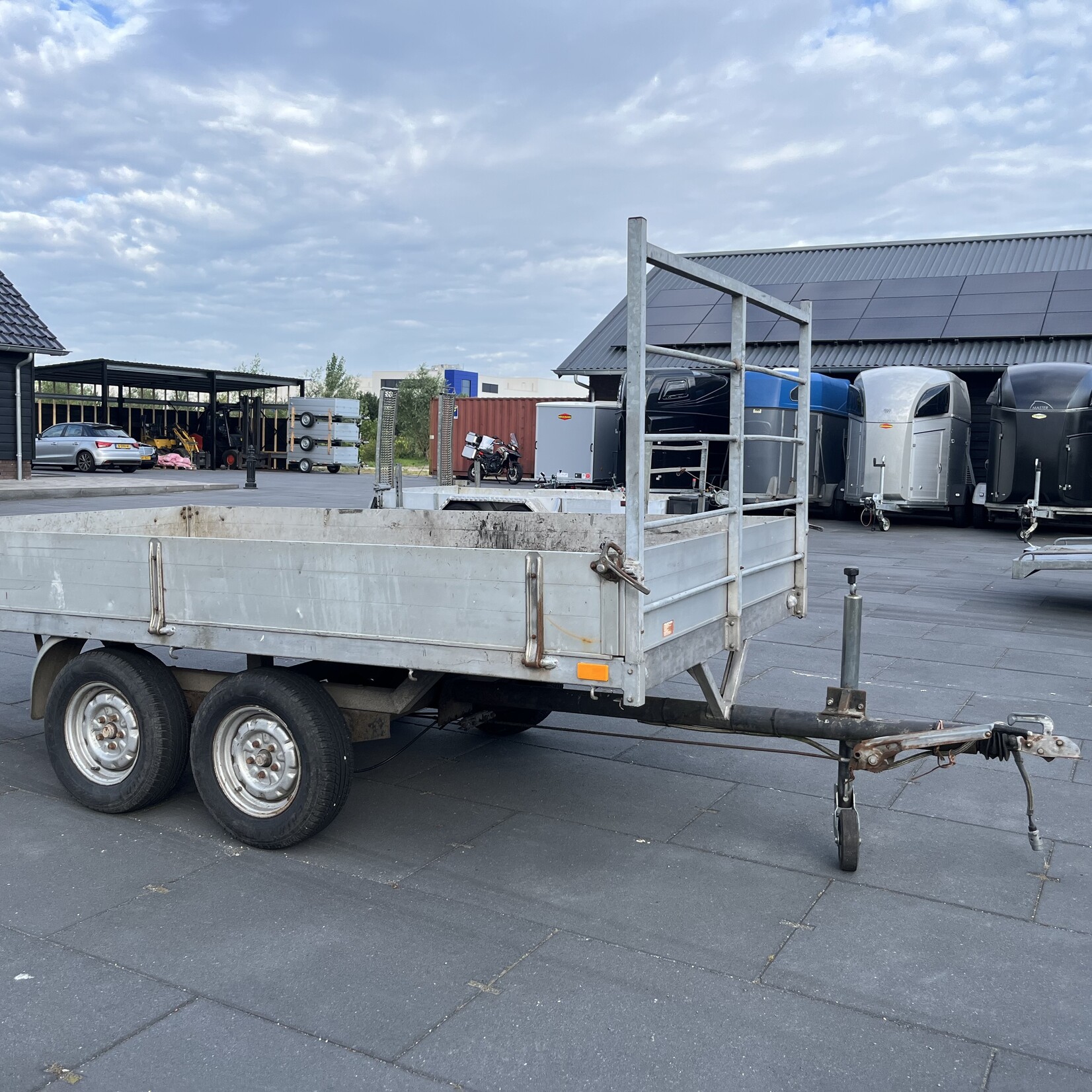 Solide Plateauwagen 400x180 Marge Geen BTW