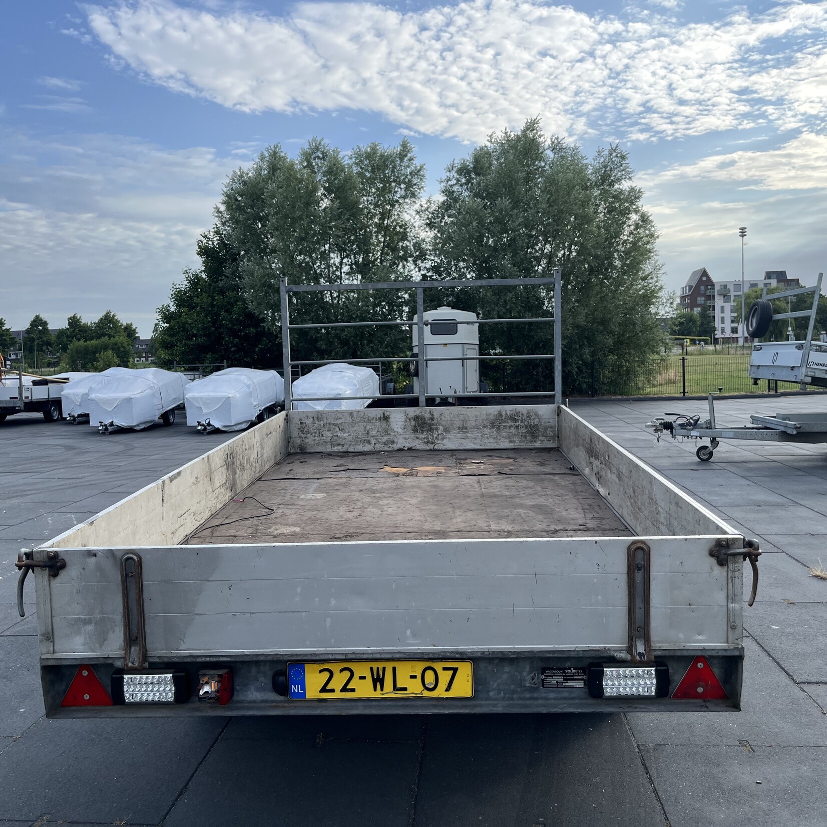 Solide Plateauwagen 400x180 Marge Geen BTW