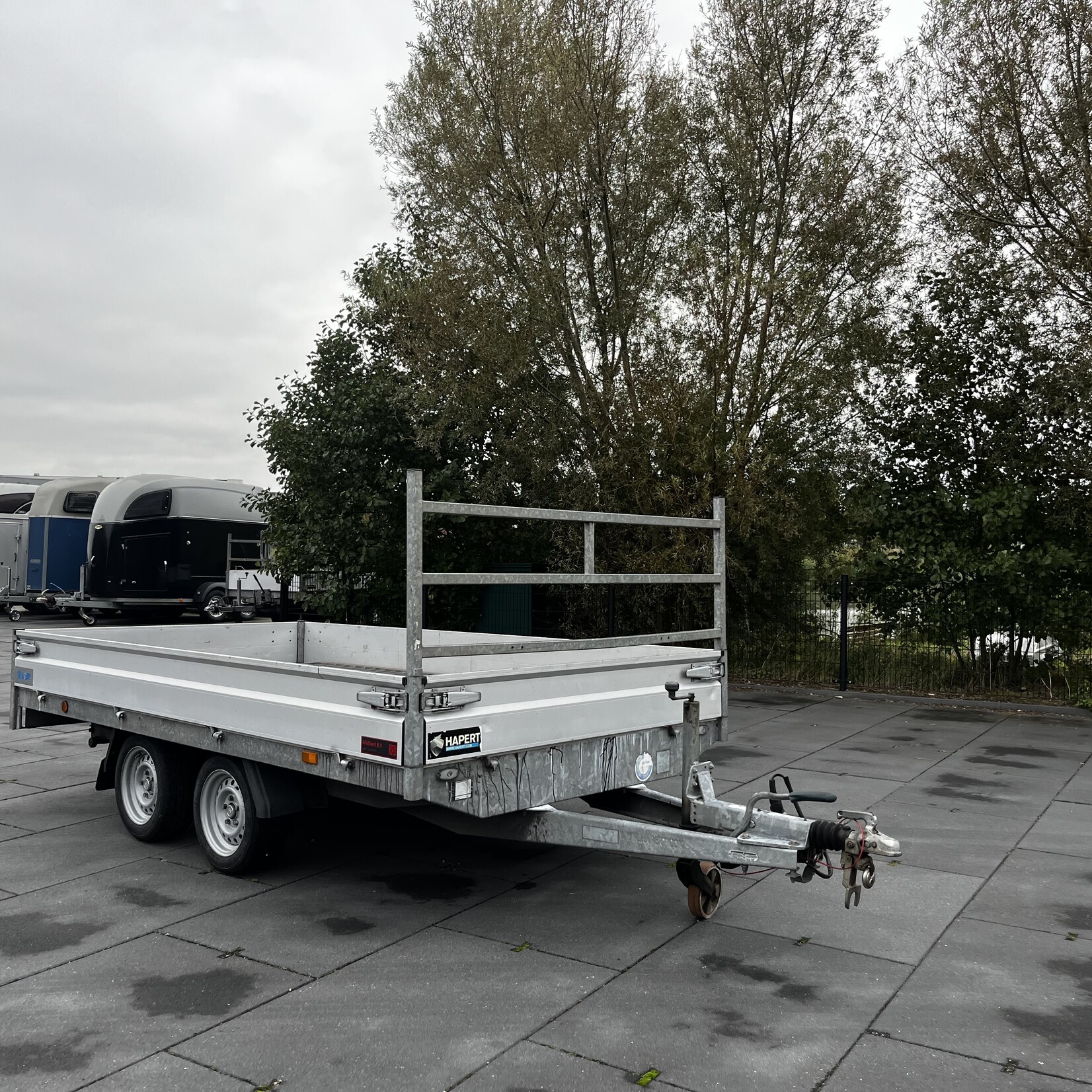 Hapert 335 x 185 cm