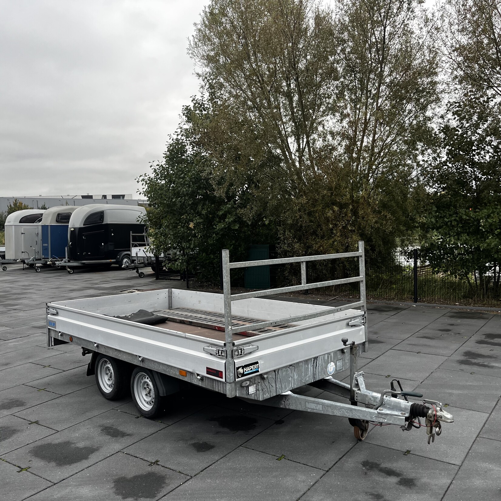 Hapert 335 x 185 cm