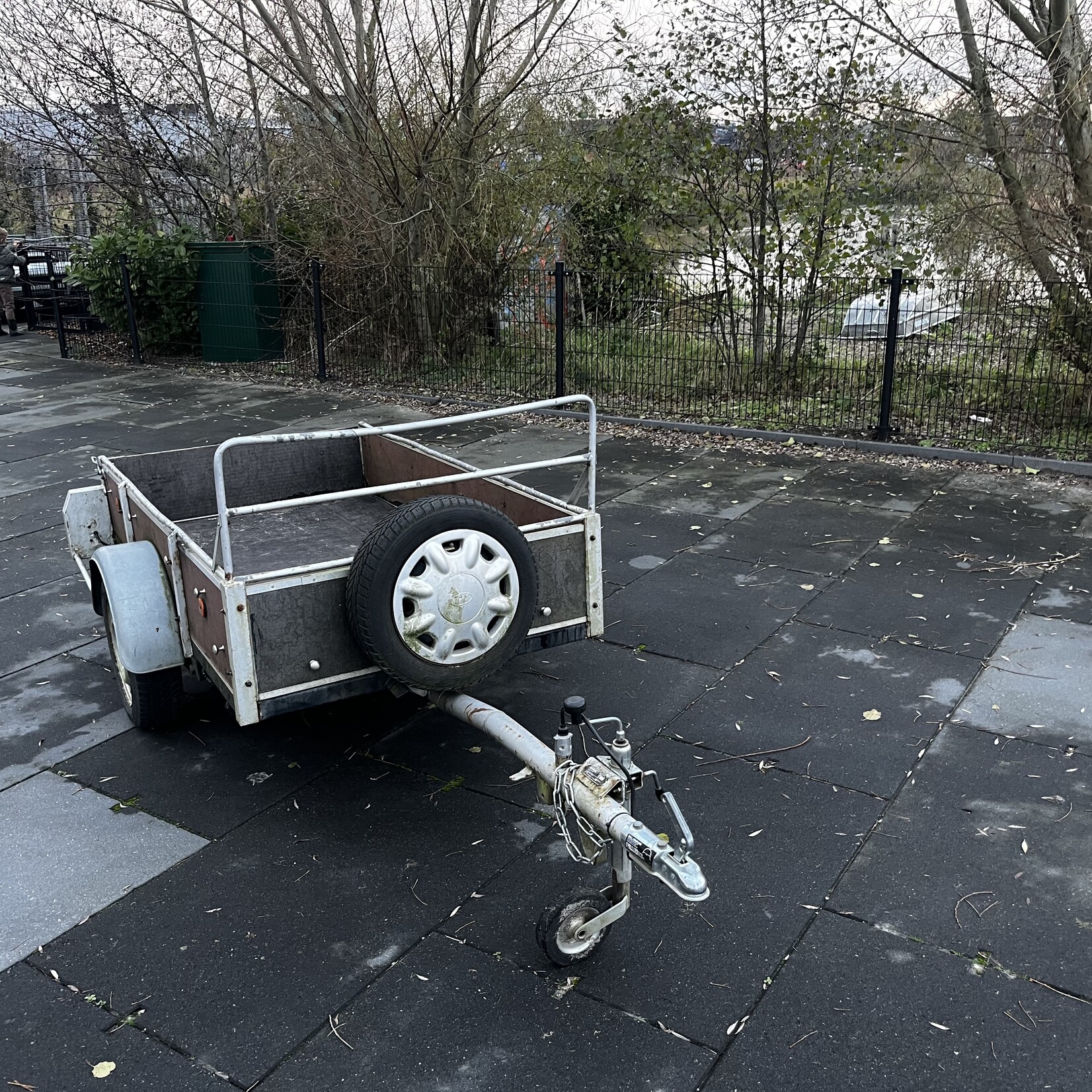 Bakwagen 200 x 110 cm 750 kg bladveren