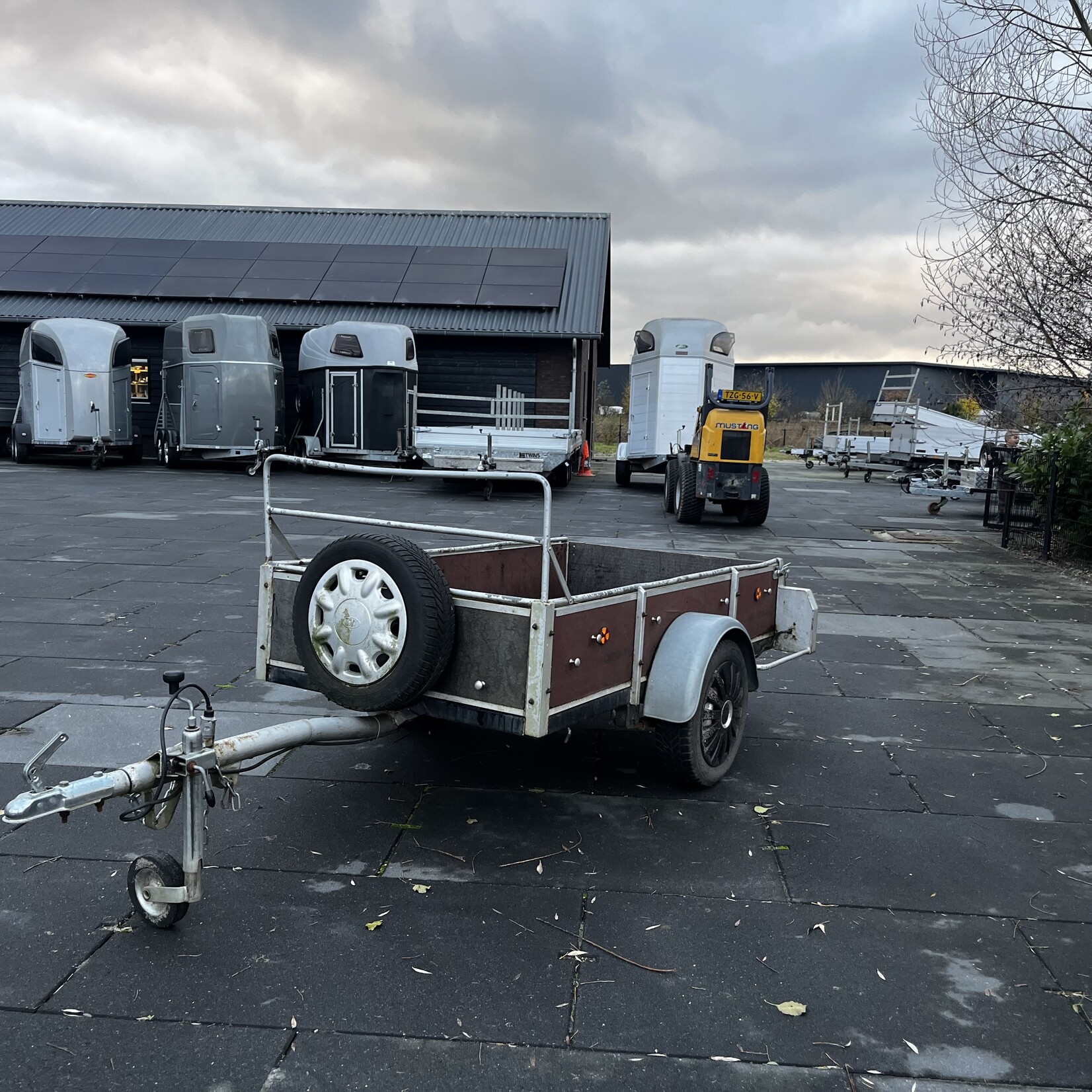 Bakwagen 200 x 110 cm 750 kg bladveren