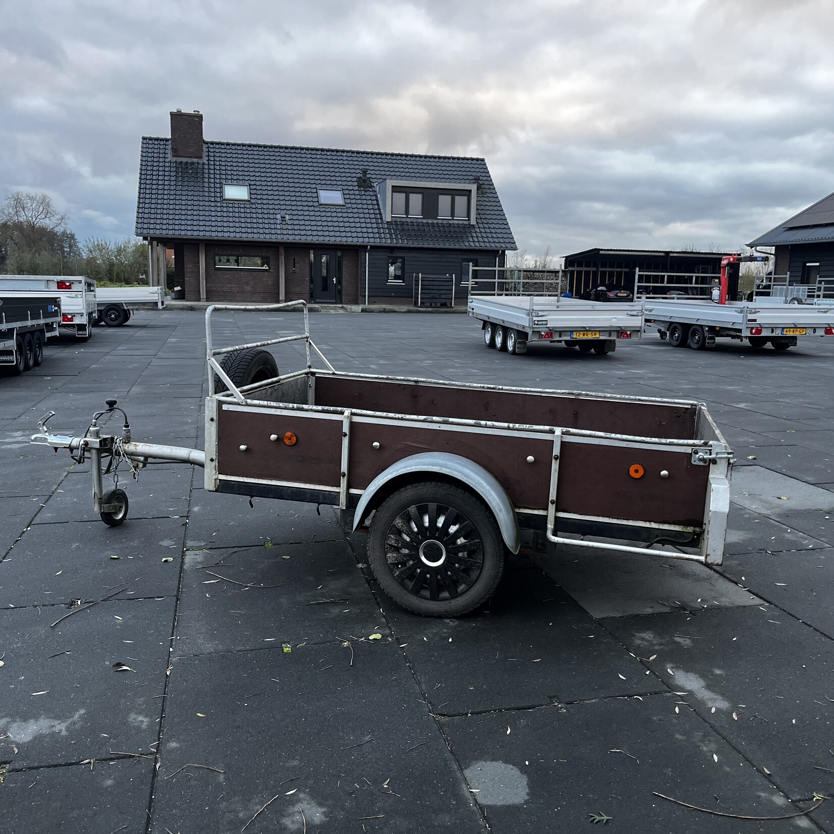 Bakwagen 200 x 110 cm 750 kg bladveren