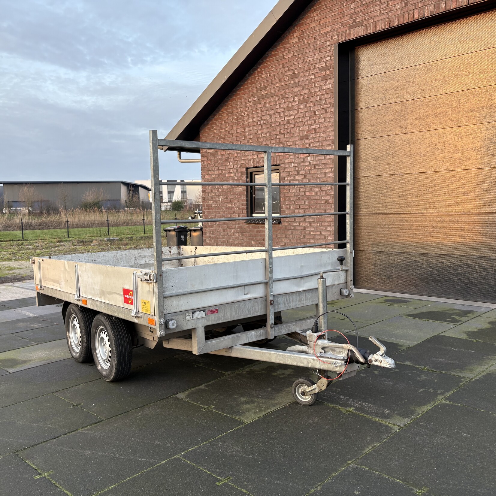 Solide plateauwagen 300 x 170 marge
